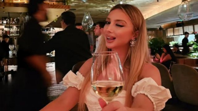 “Skandaloz, sikur e kishte blerë te Medreseja”, Stilisti i njohur për veshjen e Lornës: Diva ishte një term që…