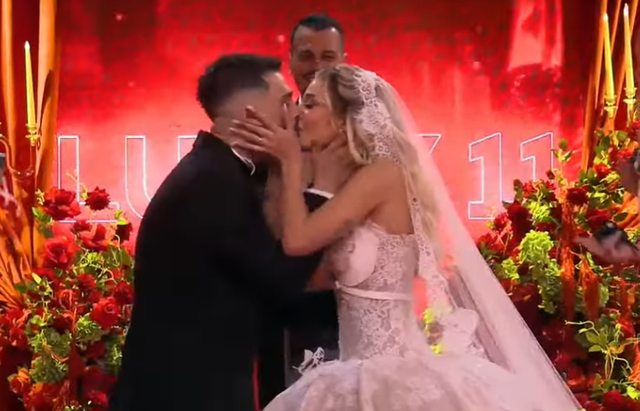 Dasma e Selin dhe Gimbos/ Flet motra e tij: “Nusja na duket…”